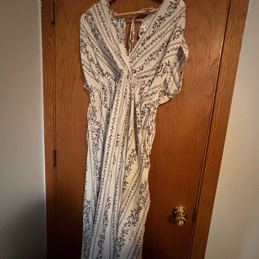 H&M Black and White Floral Striped Maxi Dress